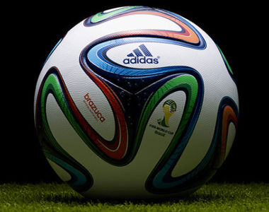 被完全拉开 被完全拉开