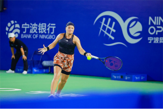 选手们树立 选手们树立