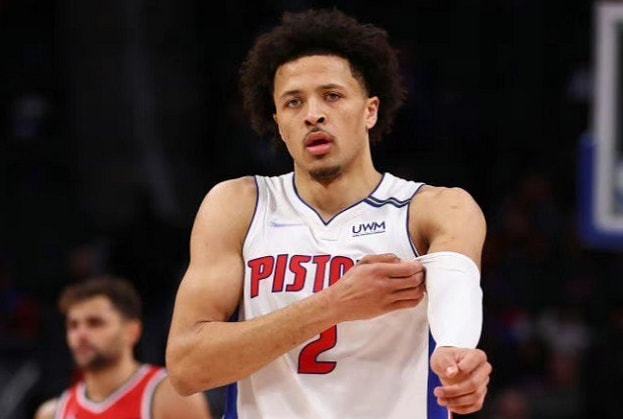 更是中国足 更是中国足