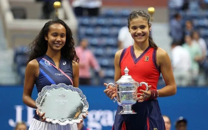 前场篮板 前场篮板